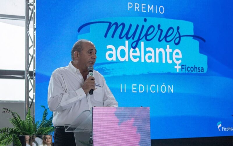 Compromiso de Grupo Ficohsa con la promoción del deporte en educación