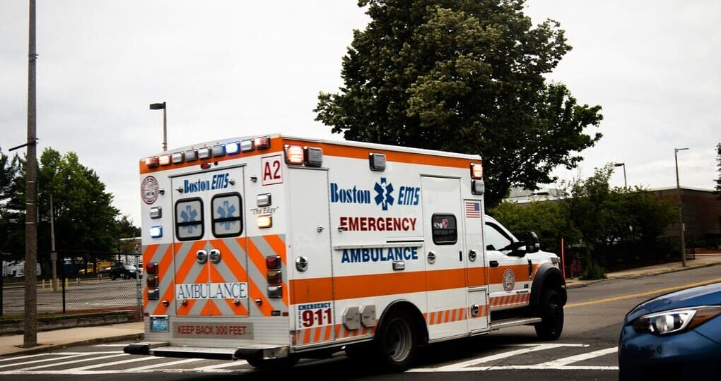 Tecnología avanzada: sistemas TMS en la programación eficiente de ambulancias