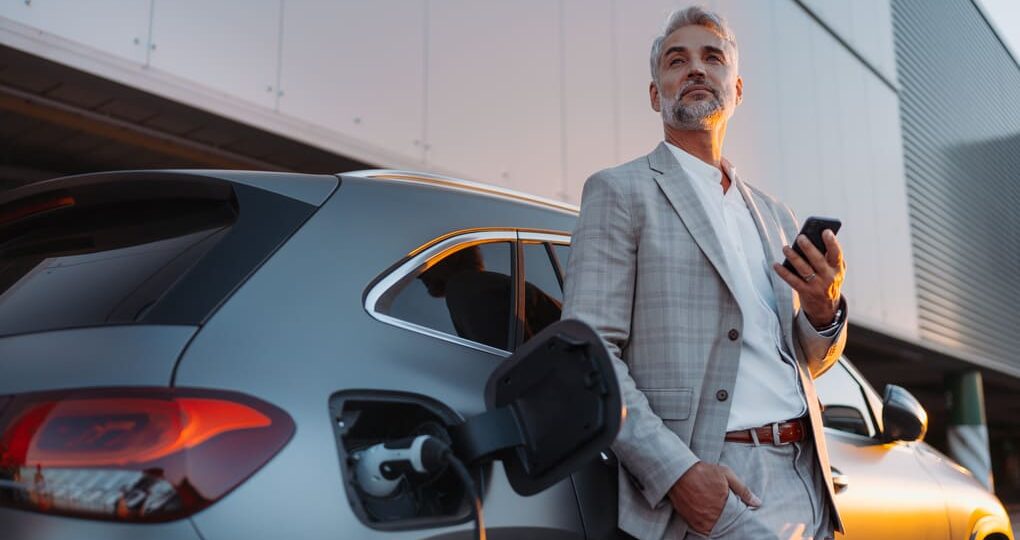 Baterías de alto voltaje para autos híbridos: soluciones en Panamá