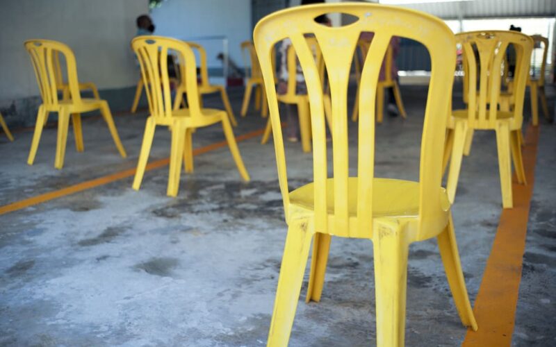 Encuentra sillas de plástico duraderas y modernas en República Dominicana