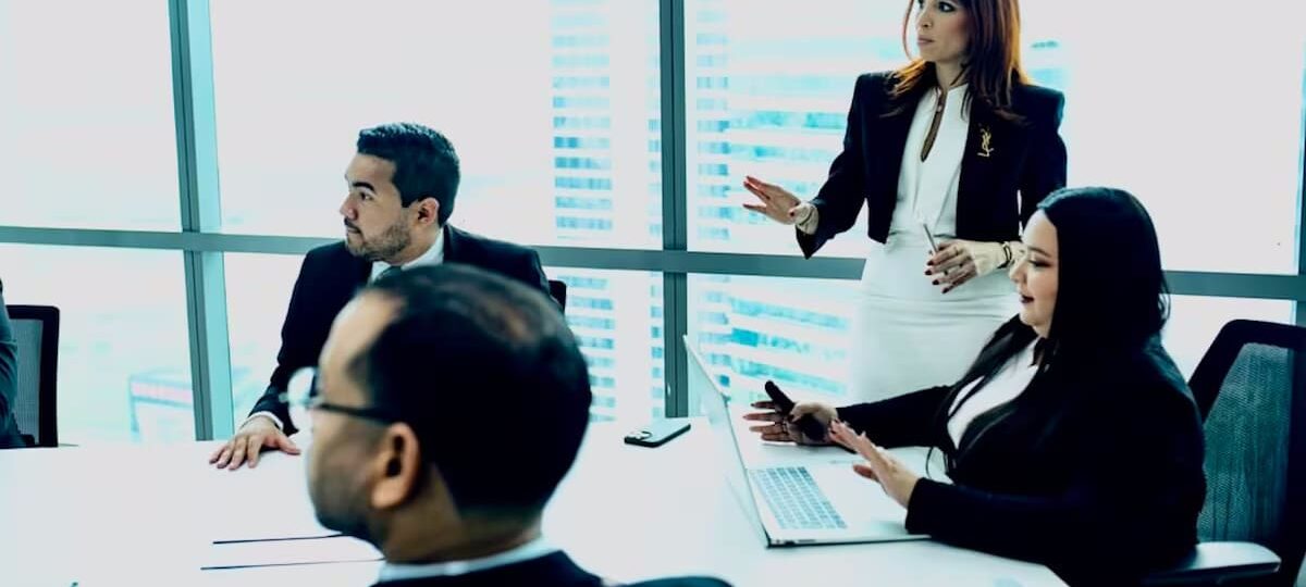 Mujeres profesionales y su vulnerabilidad ante ataques mediáticos en Panamá